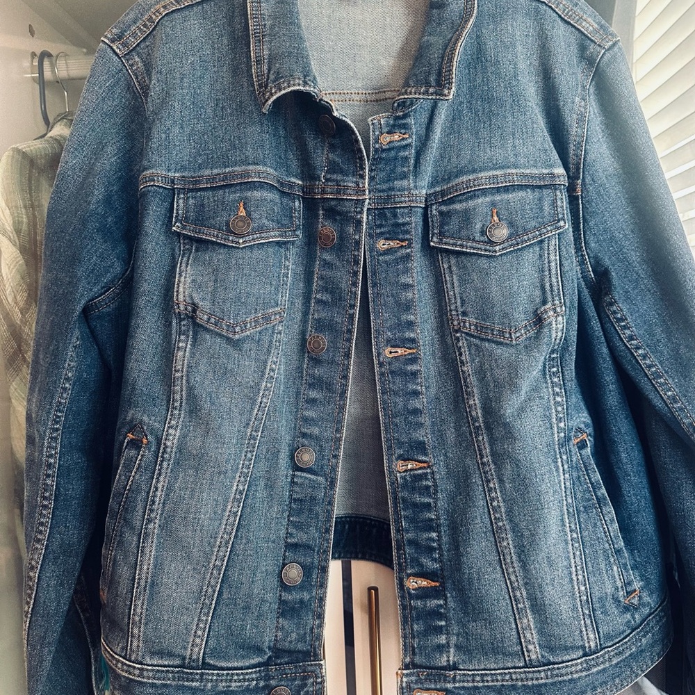 Talbots Medium Wash Denim Jacket X-large